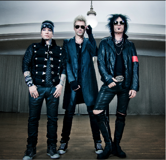 Sixx AM 2015