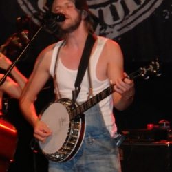 STEVE’N SEAGULLS